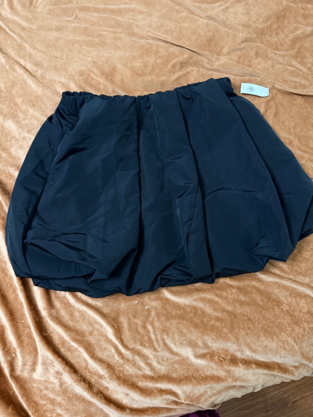Old Navy NWT BlacBubble Elastic Mini Circle Skirt with Pocket Holiday Party Med